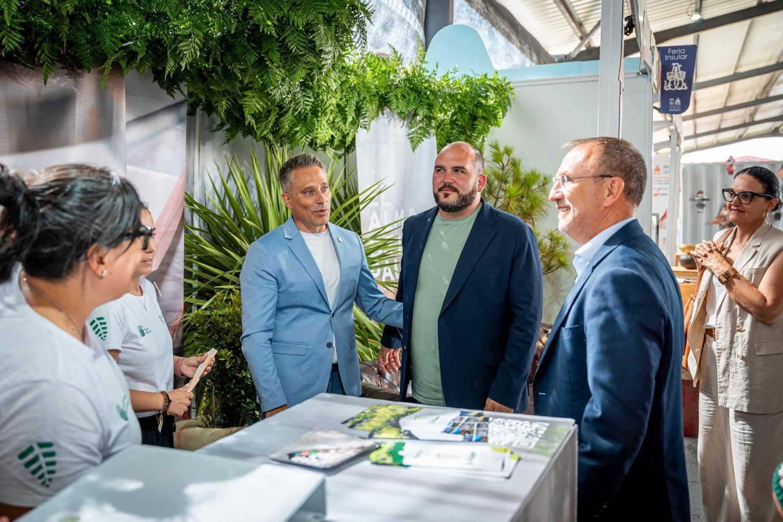 “El alma de La Palma late en la Feria de Artesanía”.