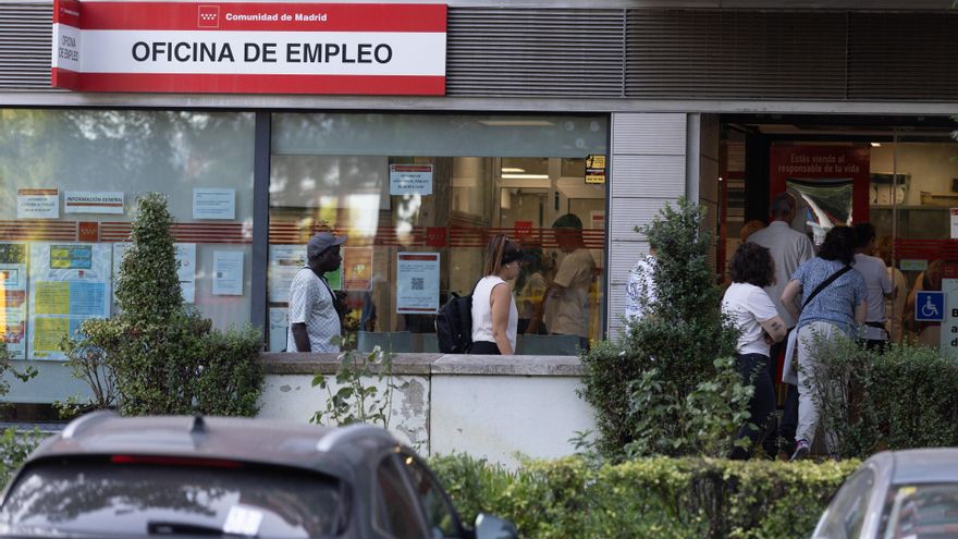 El Defensor del Pueblo pregunta al SEPE por el expediente abierto a un funcionario que atendía sin cita previa