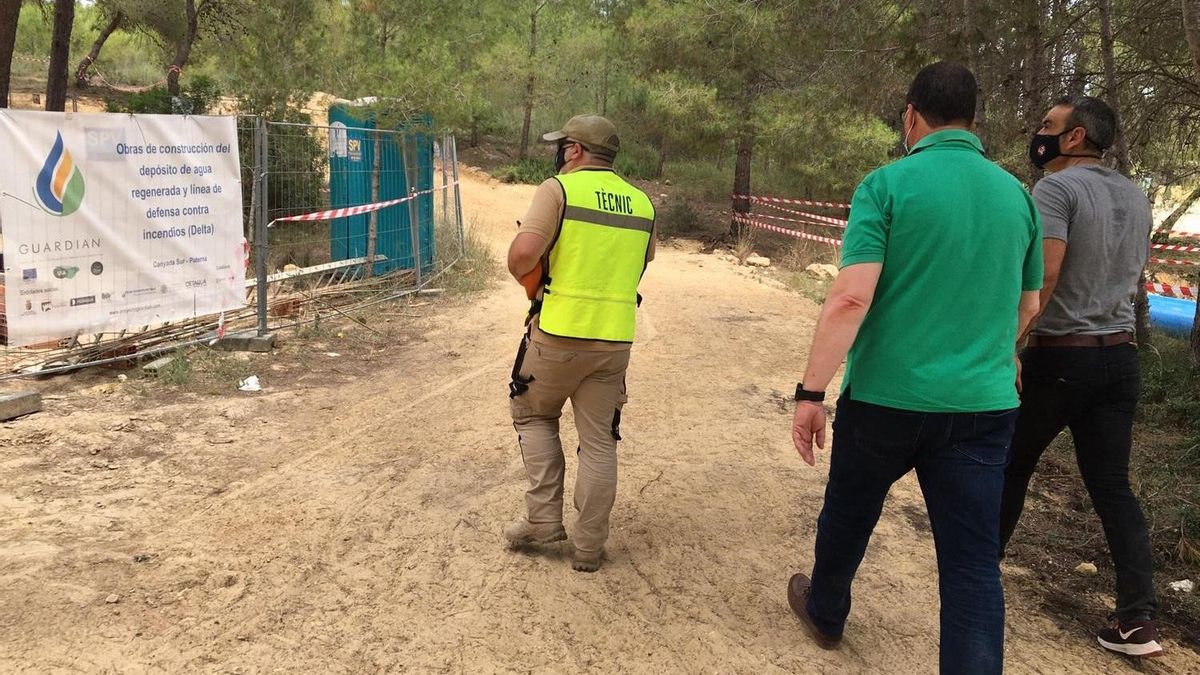 El director general de Prevención de Incendios Forestales visita los avances del proyecto GUARDIAN. la instalación de defensa contra incendios forestales más grande de Europa