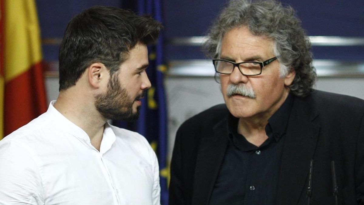 ERC entrega a Rajoy una copia de las grabaciones de Fernández Díaz y le pide la cabeza del ministro