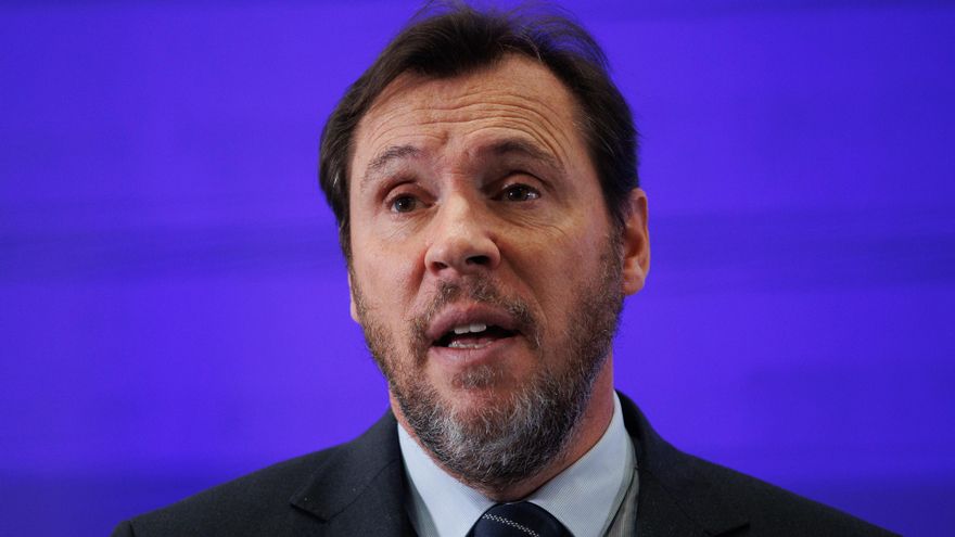 Puente plans aid for young, vulnerable and recurring travelers if free Renfe passes are eliminated