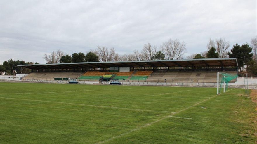 El salto del caballo, campo del C.D. Toledo