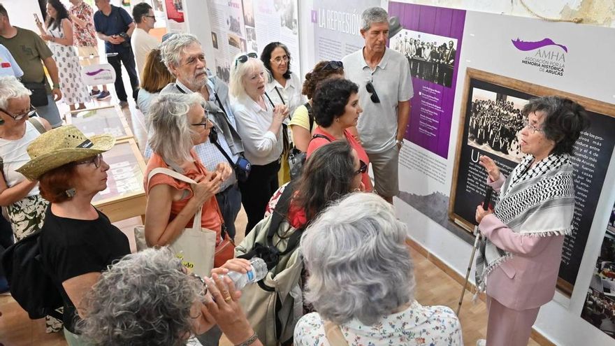 Viaje al dolor de la represión franquista en Arucas con Pino Sosa, la mujer que impulsó la exhumación de los pozos del terror
