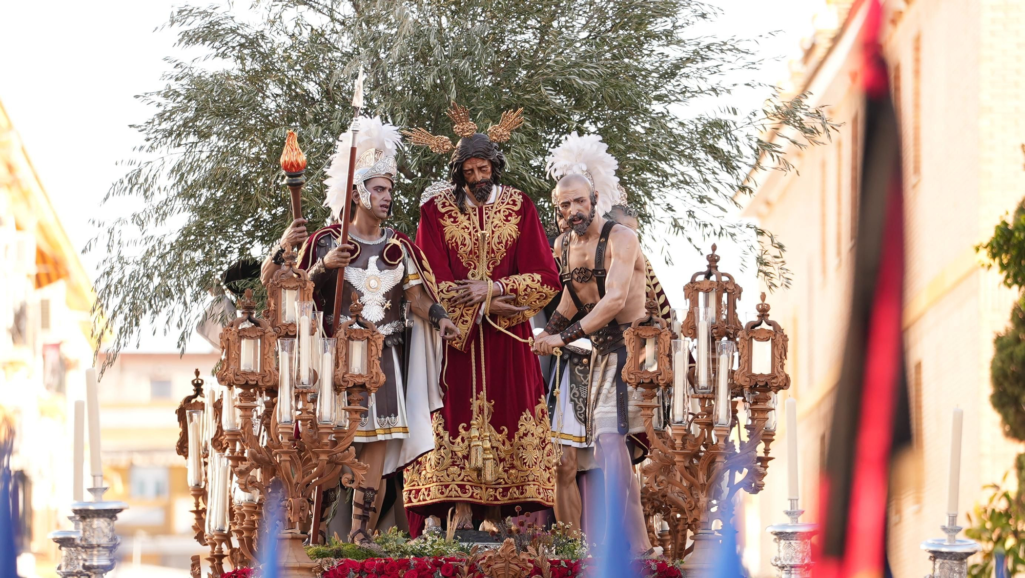 La procesión de El Prendimiento, en imágenes