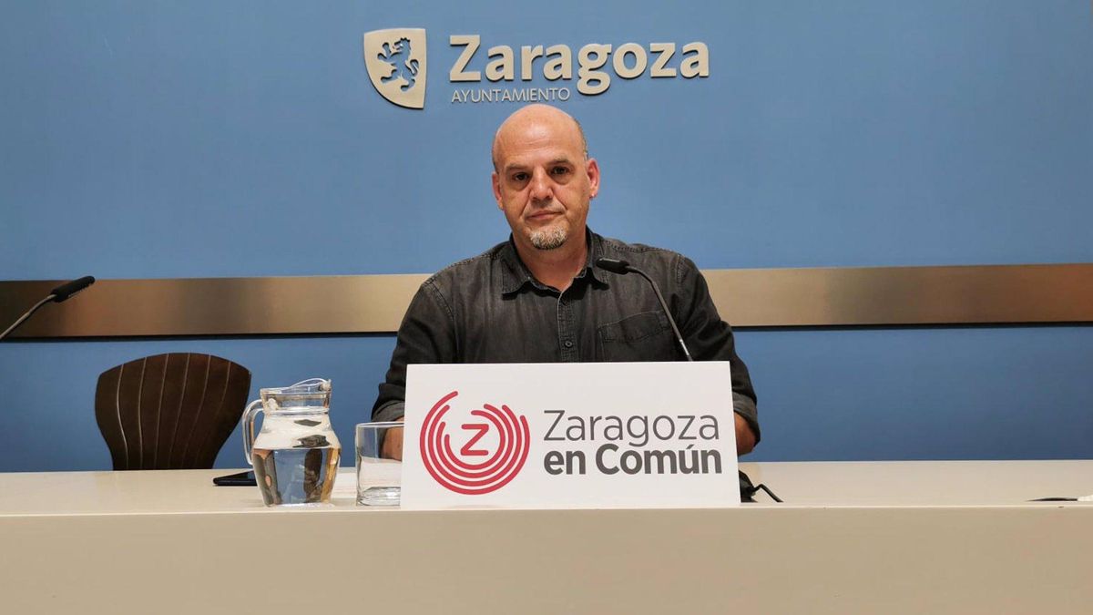 Suso Domingo, concejal de ZeC en el Ayuntamiento de Zaragoza, este martes.