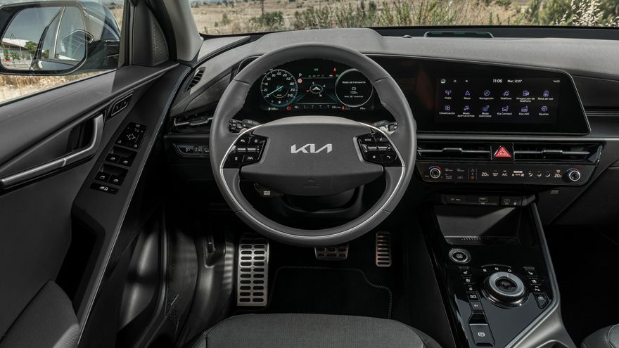 Puesto de conducción del Kia e-Niro.