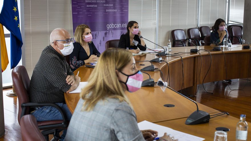 La secretaria de Estado de Igualdad considera que la aprobación de ley autonómica que amplía derechos de las personas trans coloca a Canarias como "referente"