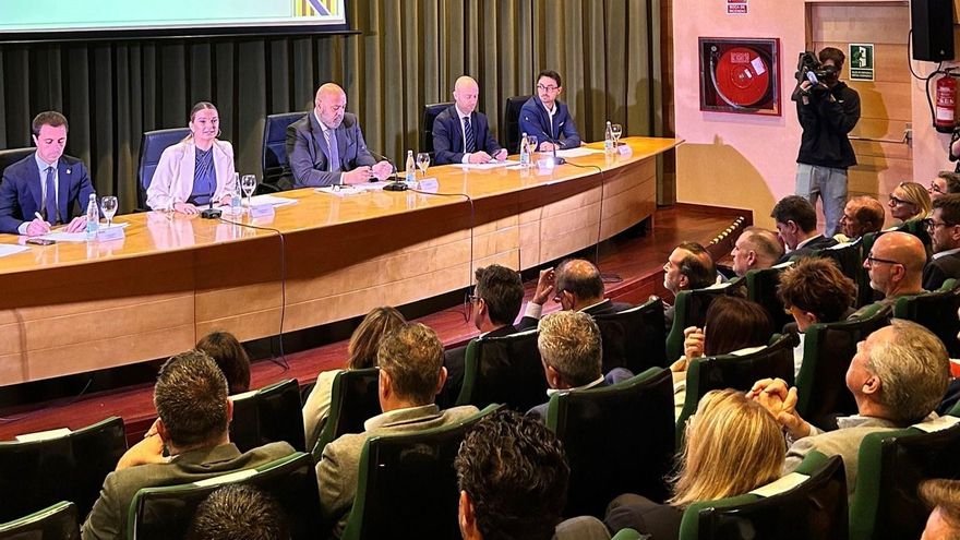 La Mesa para el pacto social por la sostenibilidad en Balears echa a andar: "Ojalá hubiéramos llegado antes"