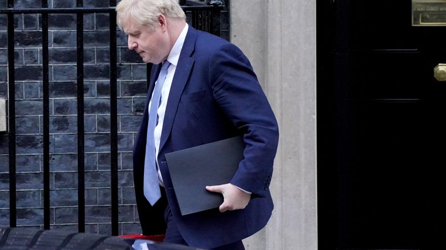 Boris Johnson asistió a otra fiesta de despedida durante el confinamiento de enero de 2021