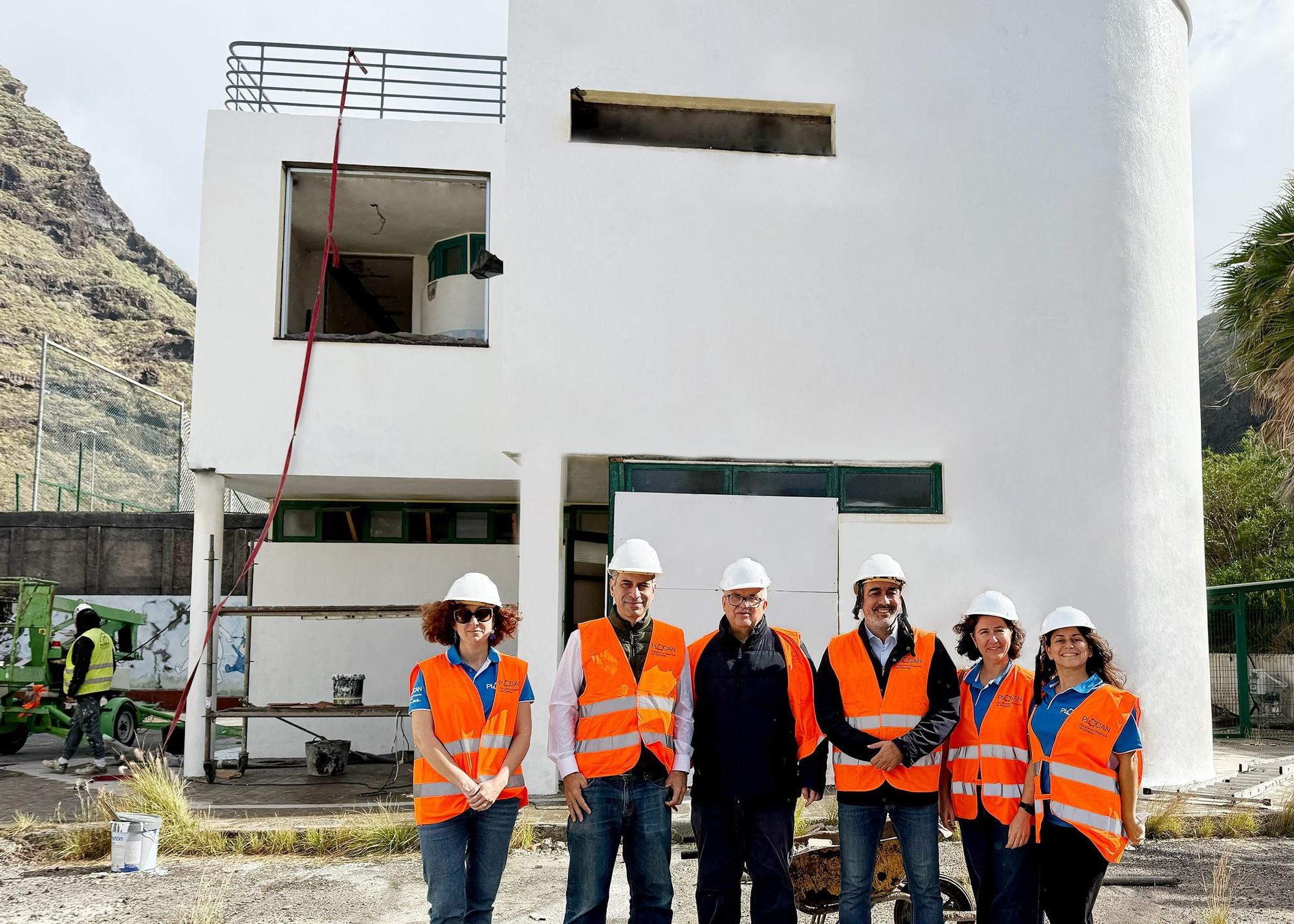 Visita a las obras del futuro Observatorio de Biodiversidad Marina y Economía Azul en Tazacorte.