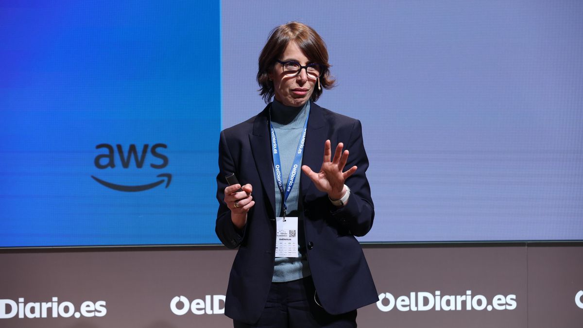 Susana Curiz en el VI Foro Económico