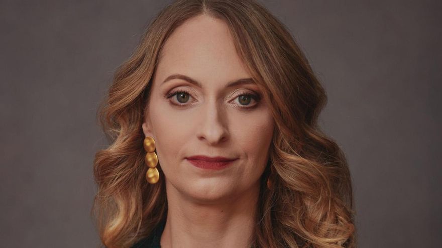 Brooke Newman, historiadora: "La monarquía británica se benefició de la esclavitud durante siglos y es necesario que lo reconozca"