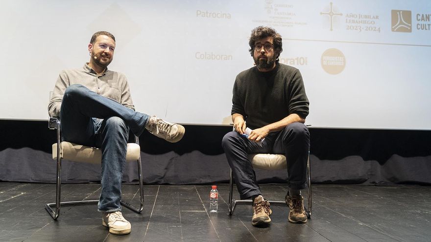 Los periodistas Juanlu Sánchez y Julio Montes hablan sobre la importancia que ha adquirido la desinformación en un contexto bélico..jpg