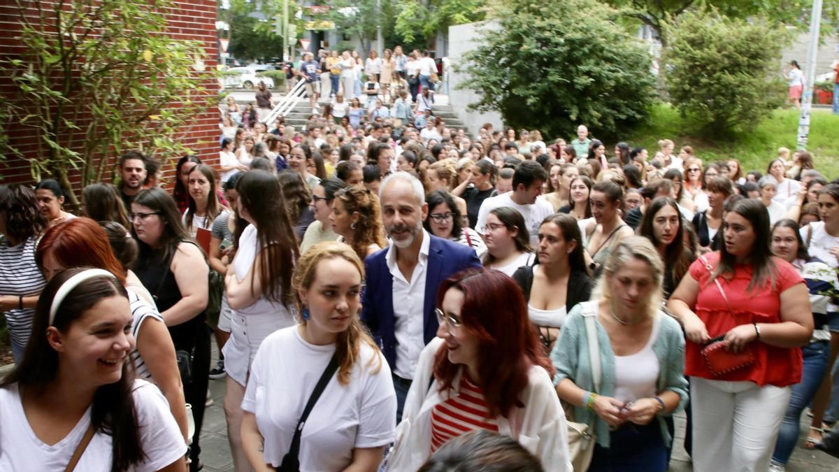 Más de 750 aspirantes se presentan a las pruebas para 6 plazas de Técnico Superior de Educación Infantil