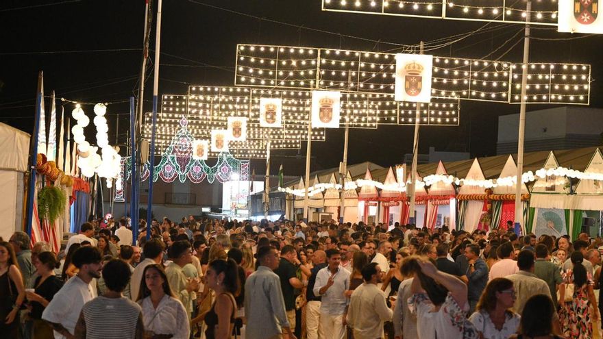 Tomares despide su Feria con una gran afluencia de público y miles de asistentes a sus principales conciertos
