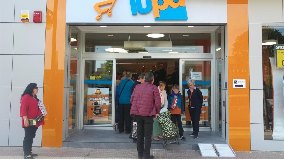 Nueva condena a Supermercados Lupa por rebajar la categoría a una trabajadora con más de 20 años de antigüedad en La Rioja