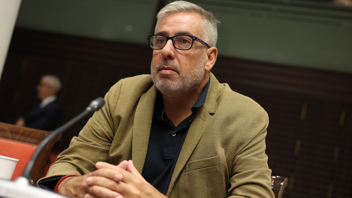 Jorge González, portavoz del Grupo Socialista en el Ayuntamiento de Breña Alta.