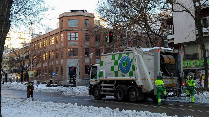 Camión de la basura este martes en Eloy Gonzalo