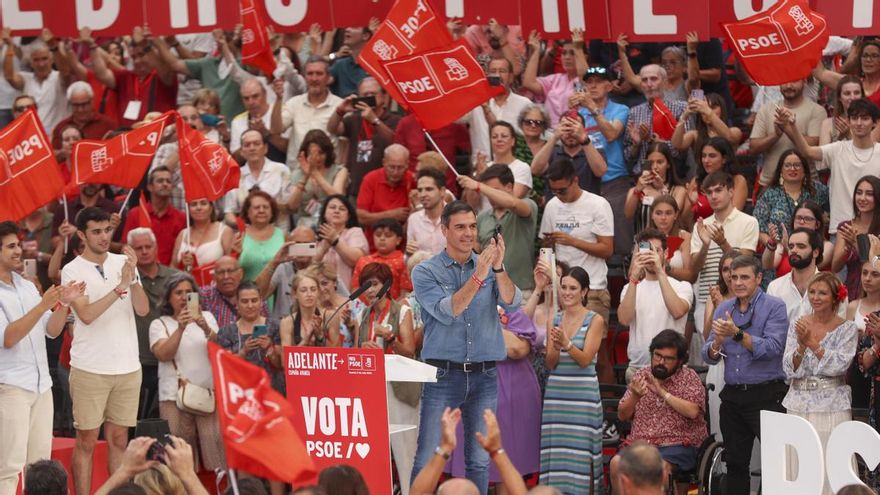 De la depresión a la remontada: la campaña ciclotímica del PSOE en busca de un vuelco el 23J