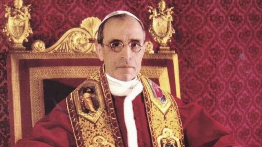 El funeral que el Vaticano quiere olvidar: cuando el cadáver del papa Pío XII explotó en su ataúd