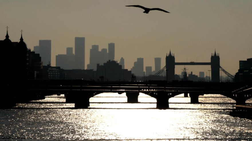 El río Támesis a su paso por Londres en una foto de archivo