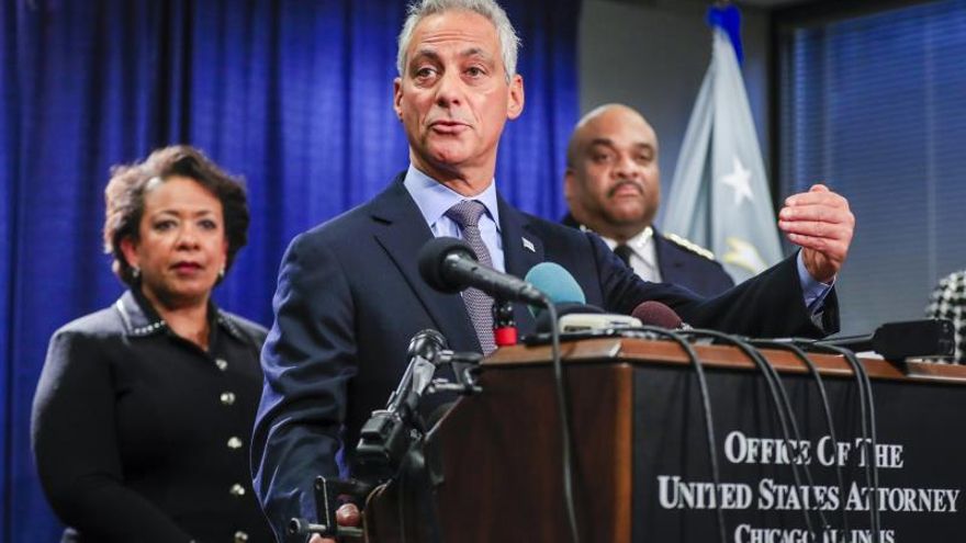 La policía de Chicago comparte con la ICE base de datos errónea sobre pandilleros