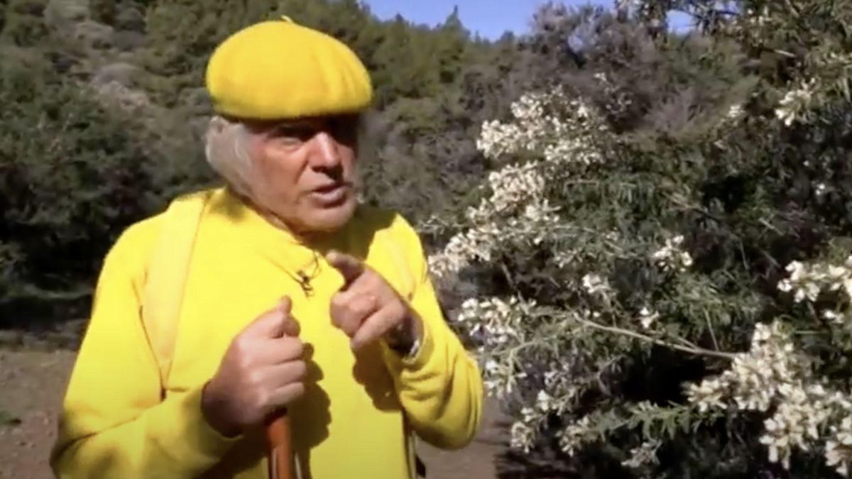 Captura de pantalla de un vídeo del padre Báez