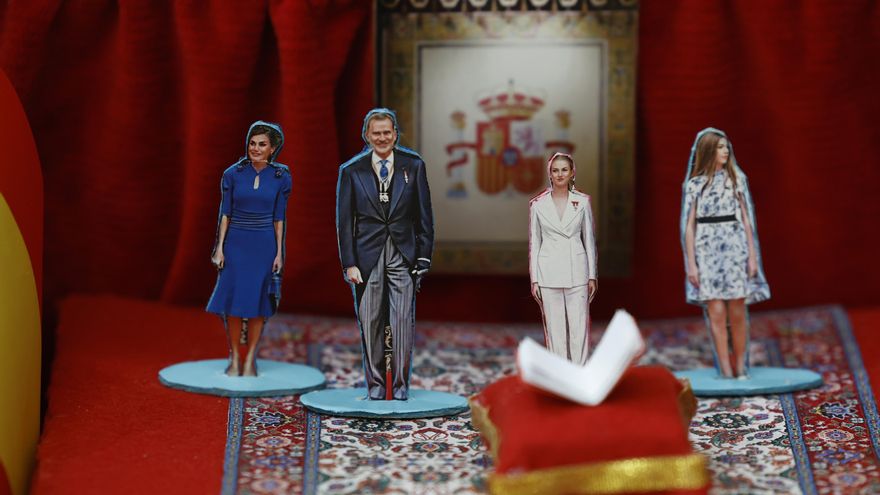 El rey destaca que los escolares comprendan el valor del sistema institucional y la Corona