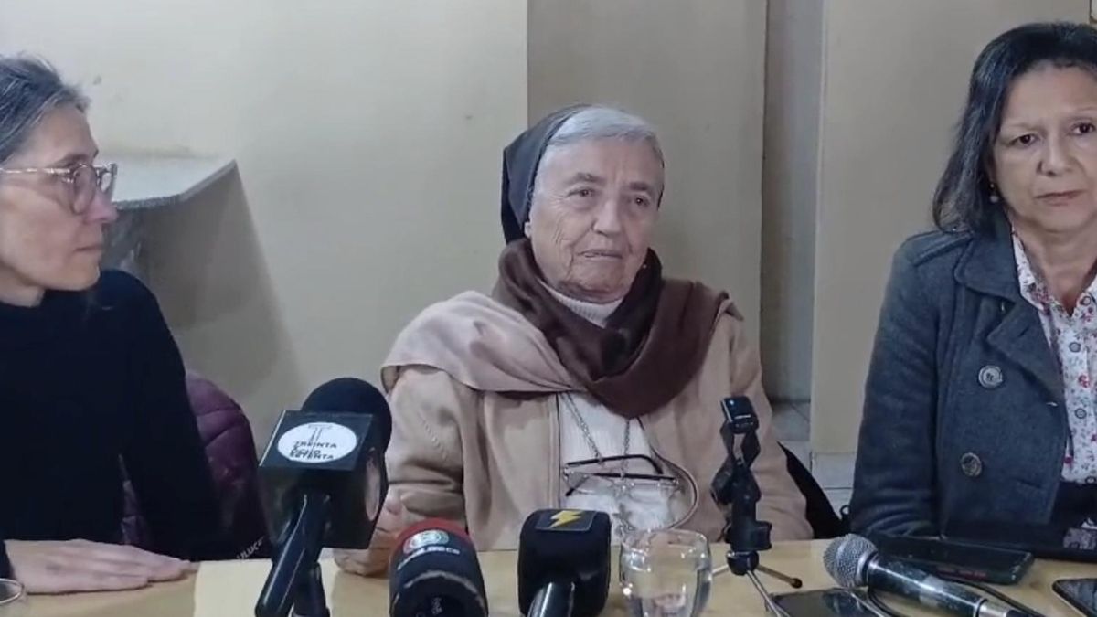 Martha Pelloni pidió que Arcoiris vuelva a tener contacto con su madre mientras sigue sin resolverse la causa por abuso sexual
