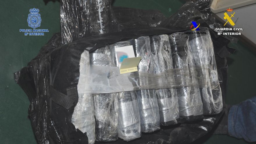 Abortan una nueva vía de entrada de cocaína desde Sudamérica a Europa por el puerto asturiano de El Musel