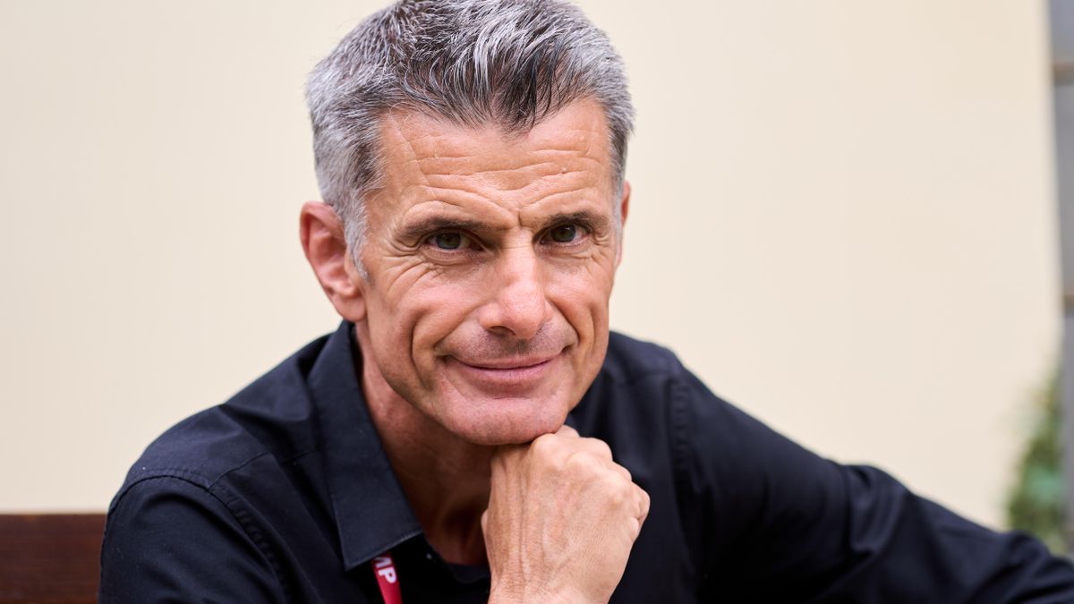 Pedro Olalla ha participado en la Escuela de Mundo Clásico de la Universidad Internacional Menéndez Pelayo de Santander.