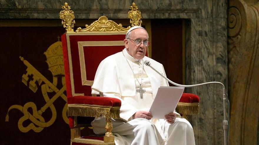 El papa Francisco afirma que le gustaría "una Iglesia pobre y para los pobres"