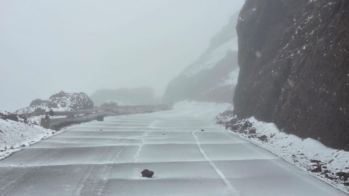Nieva en las cumbres de La Palma