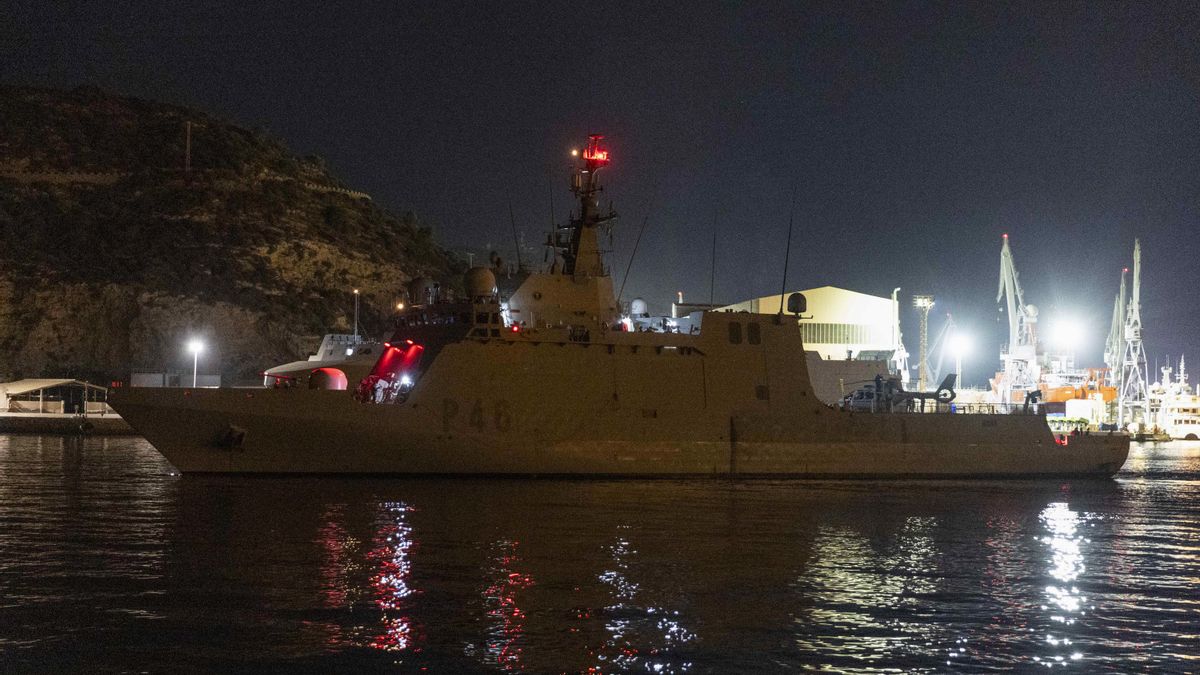 El buque de acción marítima (BAM) Furor ha zarpado la madrugada de este viernes del puerto de Cartagena.