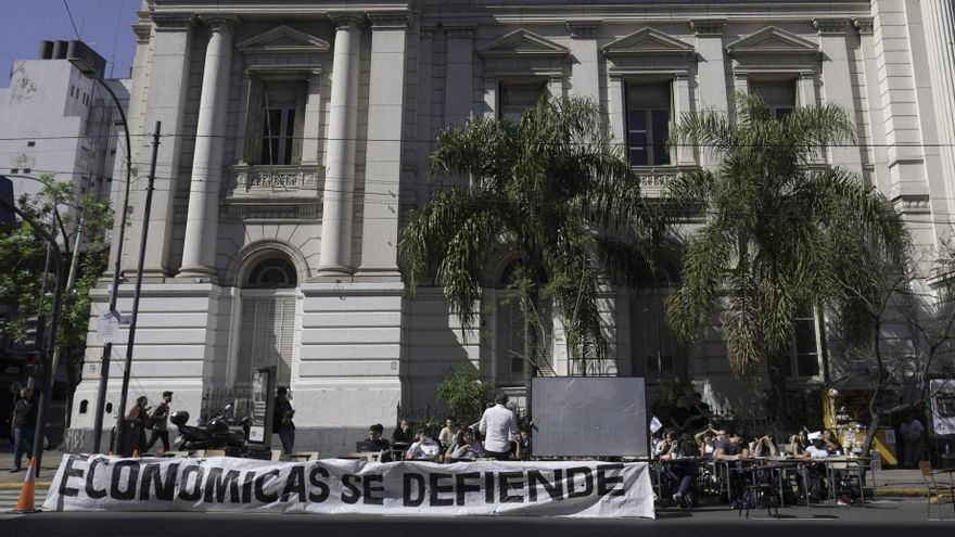 El reclamo universitario contra Milei se profundiza bajo la inédita unión de rectores, gremios y estudiantes