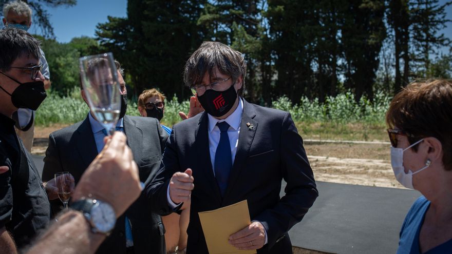 El expresident Carles Puigdemont; durante el acto de celebración de los 60 años de Òmnium Cultural, a 16 de julio de 2021, en Elna, (Francia). Òmnium Cultural celebra este viernes un acto en Elna (Francia) para conmemorar el 60 aniversario de la entidad.