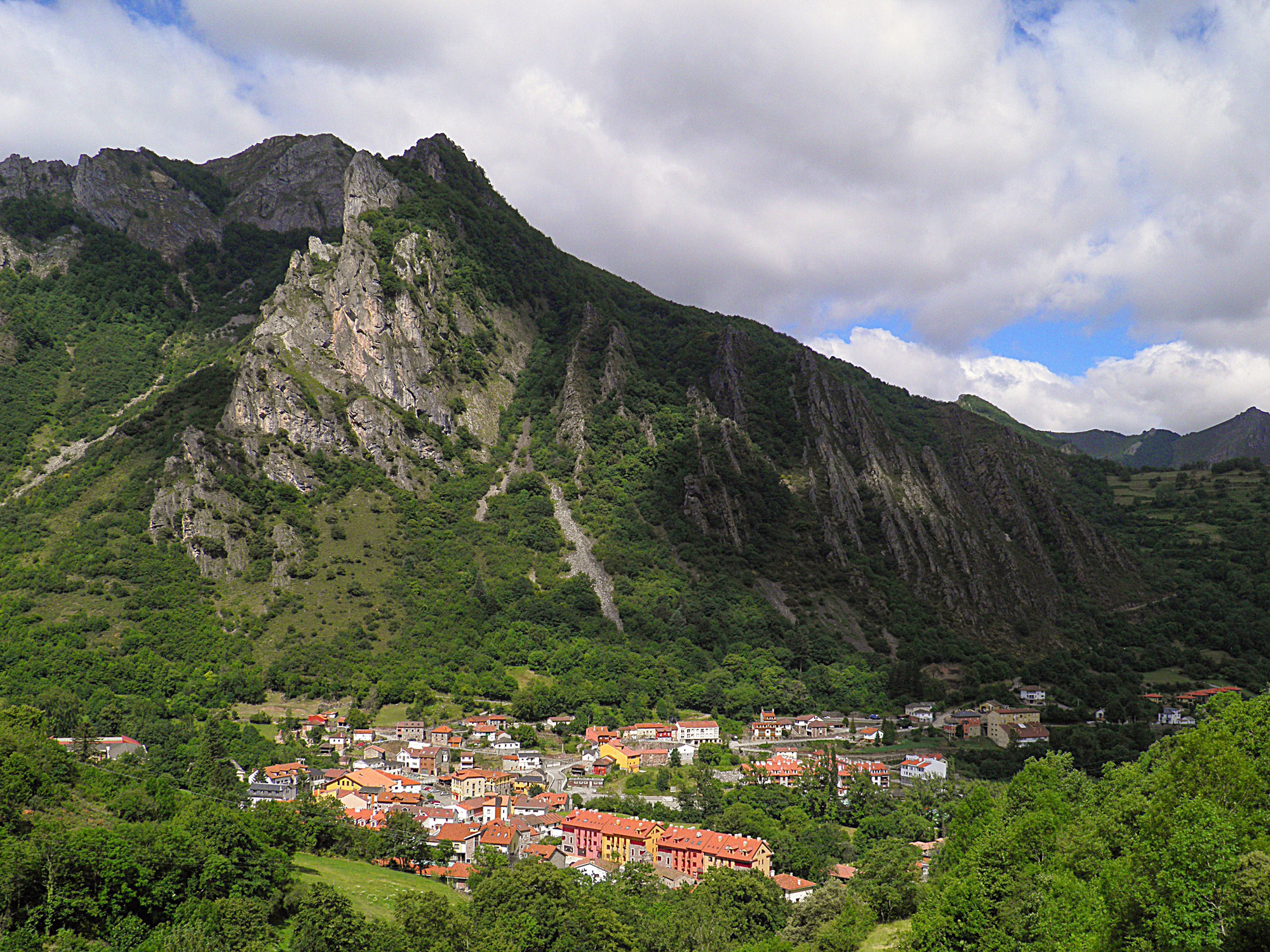 Pola de Somiedo, Asturias.
