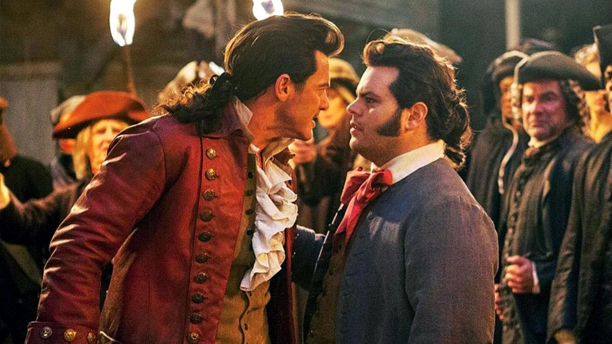 Luke Evans y Josh Gad en 'La bella y la bestia'