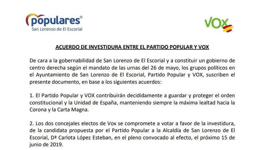 Acuerdo de investidura firmado entre PP y Vox en San Lorenzo de El Escorial