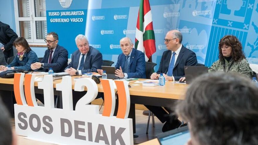 Euskadi no ve motivos para subir la alerta por los pellets pero sacará dos barcos con redes para neutralizarlos