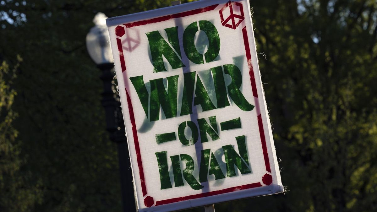 Protestas en Washington contra la guerra en Irán.