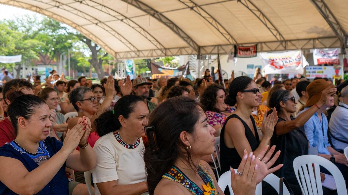 Reunión de organizaciones de la sociedad civil en el marco de la conferencia internacional en Santa Marta, Colombia. Foto: cortesía Gecko Producciones (@elgeckoquegraba)