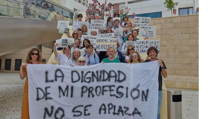 La huelga de técnicos sanitarios proseguirá este lunes con una gran manifestación en Madrid
