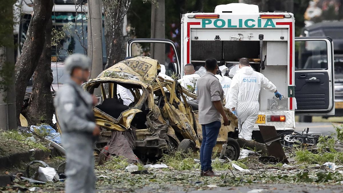 Al menos 18 muertos y 65 heridos en dos atentados en Colombia que el Gobierno achaca a un grupo disidente de las FARC