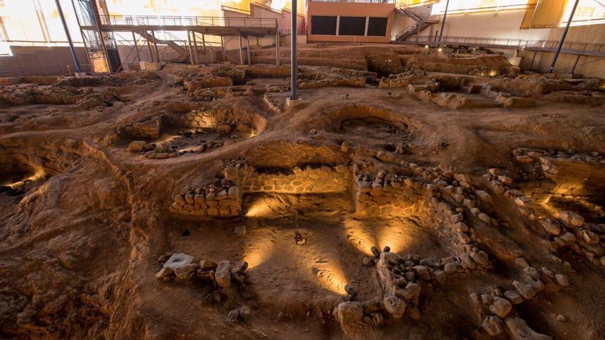 Vista general del yacimiento arqueológico de Cueva Pintada