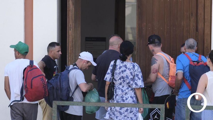 Un refugio contra el calor cuando no se tiene techo