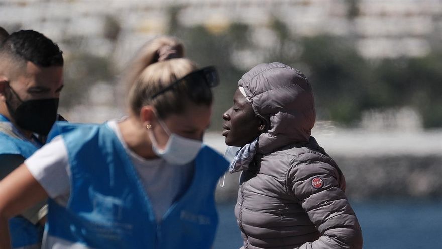Dos nuevos rescates de Salvamento Marítimo elevan el balance de llegadas este jueves a 300 inmigrantes