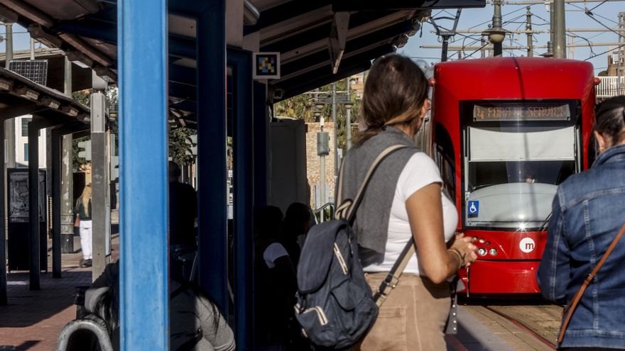 El Metro de València privatiza de urgencia por la DANA el mantenimiento del tranvía pese a tener personal para esa función