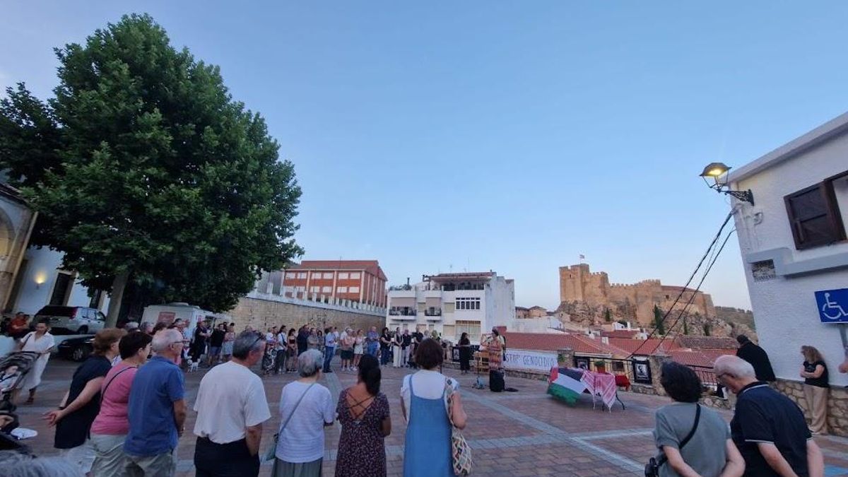 Acto en Yeste en apoyo al pueblo palestino