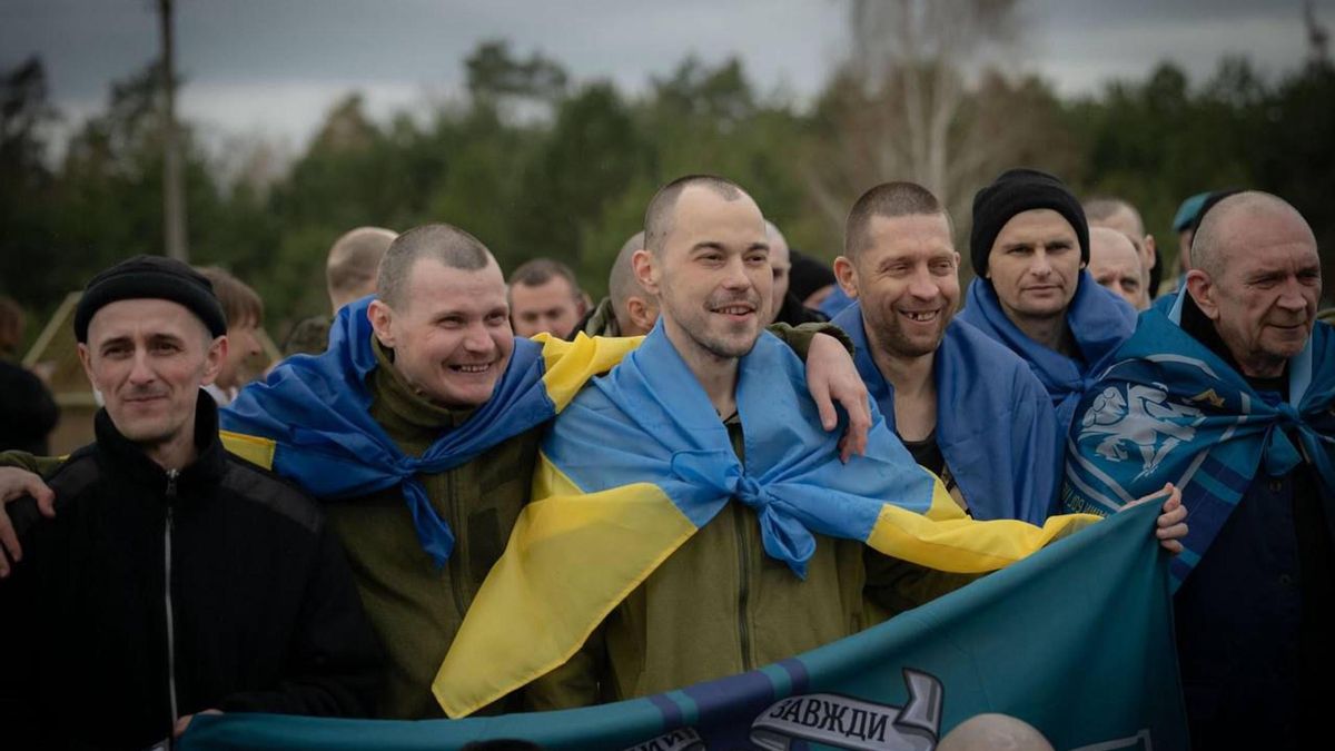 Rusia y Ucrania anunciaron este sábado el canje de 350 prisioneros de guerra, 175 por cada bando, con la mediación de los Emiratos Árabes.